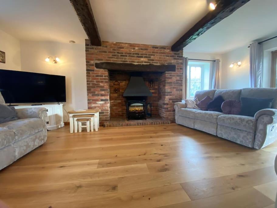 Eco-friendly Dorset With Set In Heart Of Countryside * Sydling St Nicholas