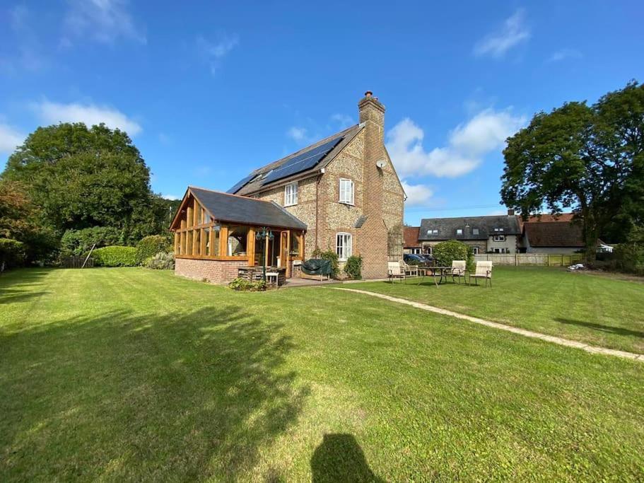 Eco-friendly Dorset With Set In Heart Of Countryside