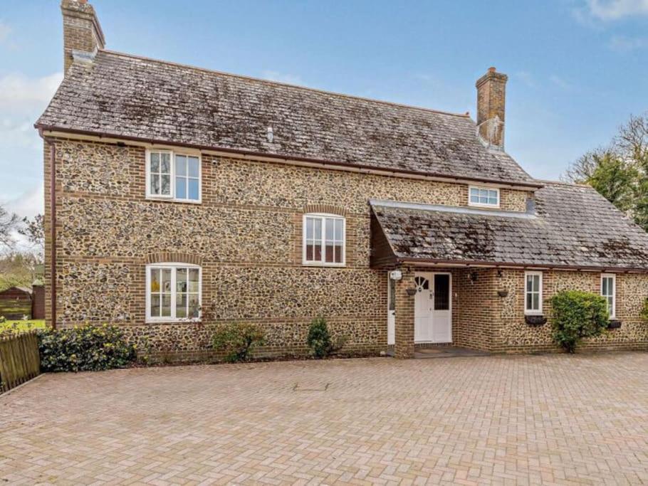 Eco-friendly Dorset With Set In Heart Of Countryside Holiday home Sydling St Nicholas