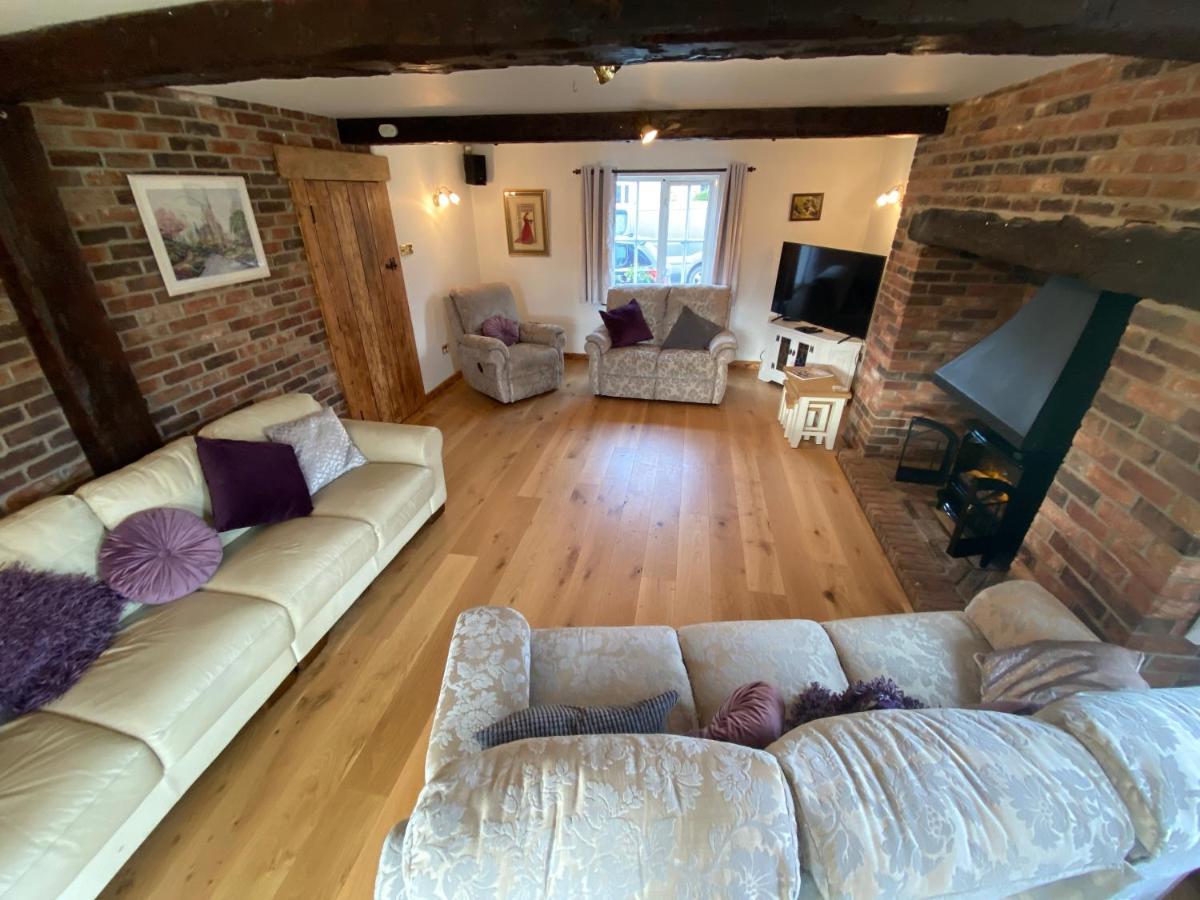 Eco-friendly Dorset With Set In Heart Of Countryside Holiday home Sydling St Nicholas