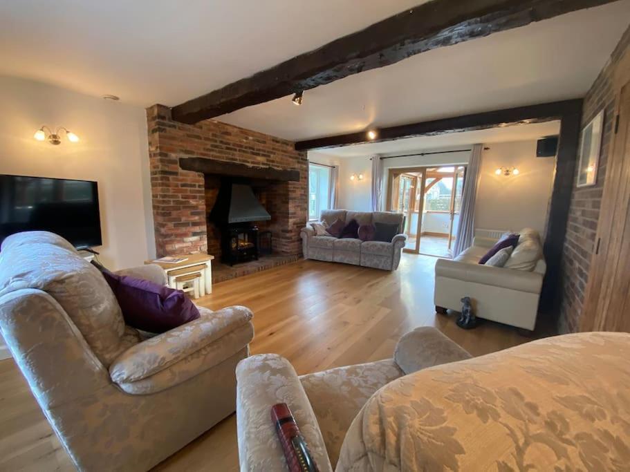 Eco-friendly Dorset With Set In Heart Of Countryside Holiday home
